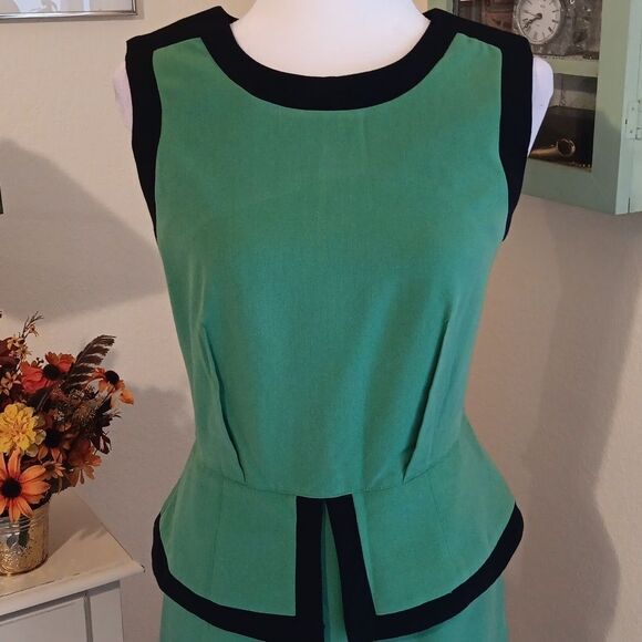 Shelby & Palmer Green Peplum Dress. Colorblock. Professional. Career - Picture 2 of 9